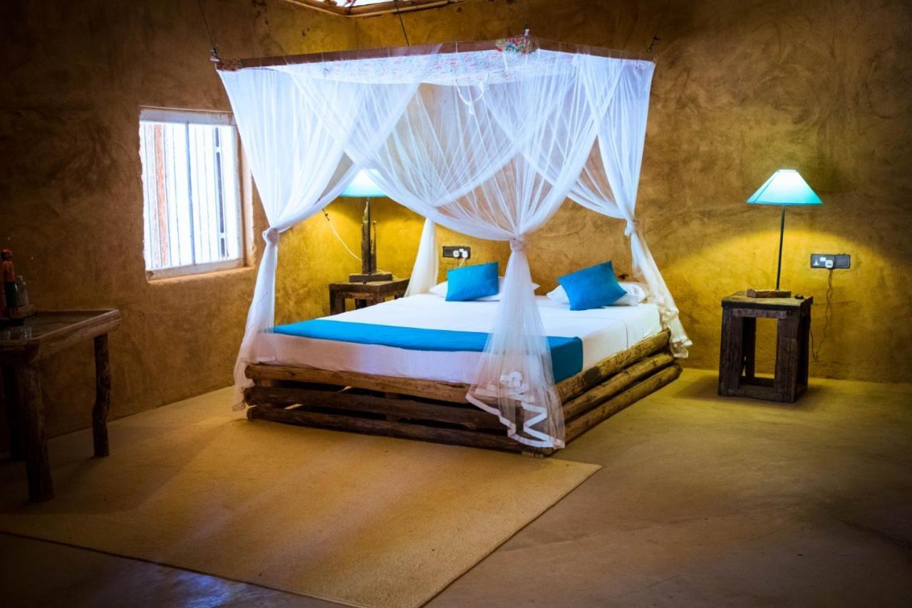 The Saraii Tree Lodge Tissamaharama Exterior photo