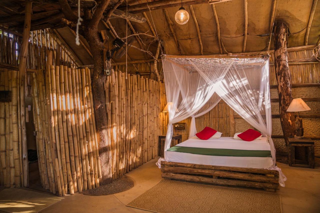 The Saraii Tree Lodge Tissamaharama Exterior photo