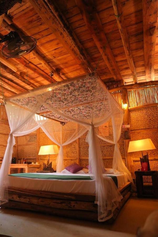 The Saraii Tree Lodge Tissamaharama Exterior photo